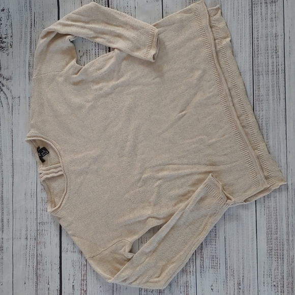 H&M NEUTRAL SWEATER WITH ZIPPER DETAIL - Picture 1 of 6